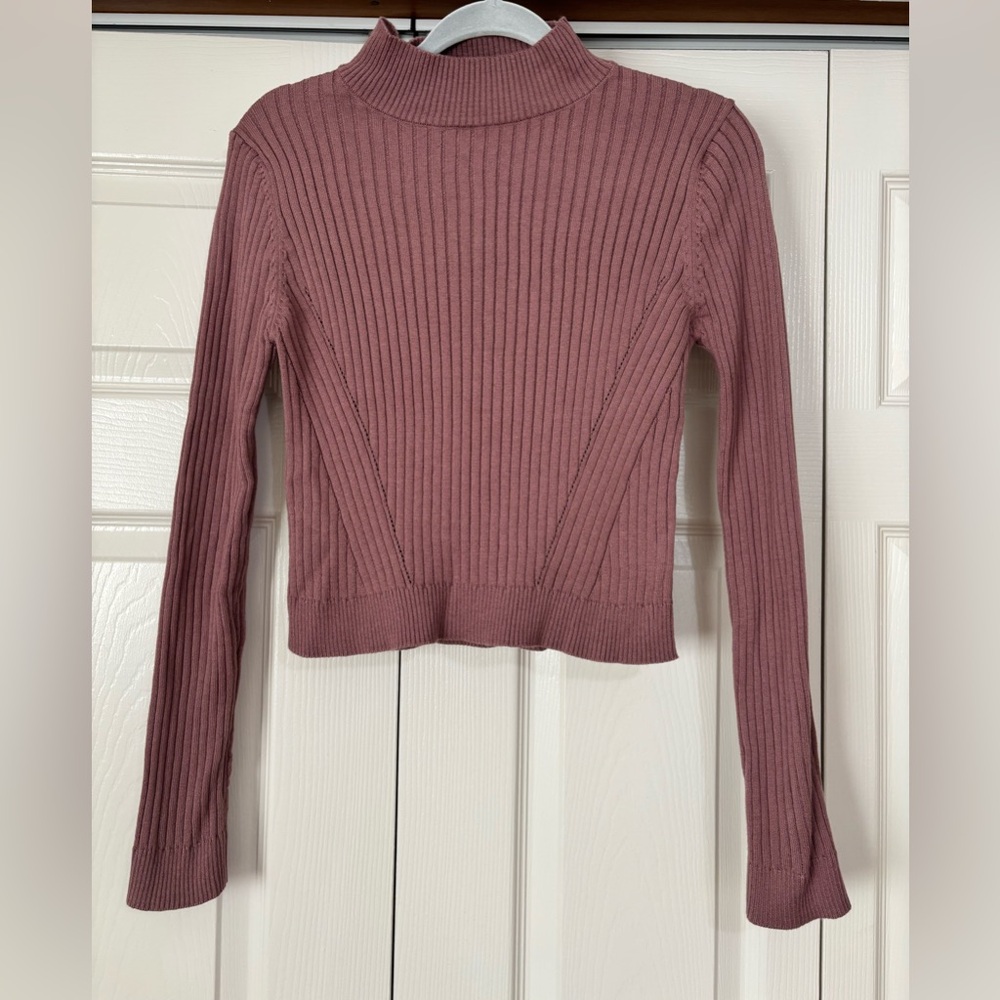 She + Sky Women's Dusty Rose Ribbed, Mockneck Cropped Sweater
